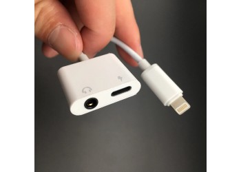 2 in 1 Adapter Opladen Luisteren Voor Apple iPhone 12 Plus XS MAX Splitter 3.5mm Jack Koptelefoon Aux Kabel Telefoon Connector