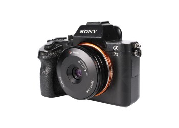 7artisans 35mm F5.6 Pancake Full frame manual focus lens Sony systeem camera + Gratis lenspen + lens tas + lens papier